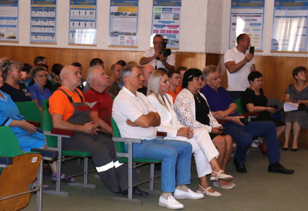 Анастасия Гридчина: Сегодня совместно с председателем Госсовета Республики Крым Владимиром Константиновым, председателем... Анастасия Гридчина: Сегодня совместно с председателем Госсовета Республики Крым Владимиром Константиновым, председателем...