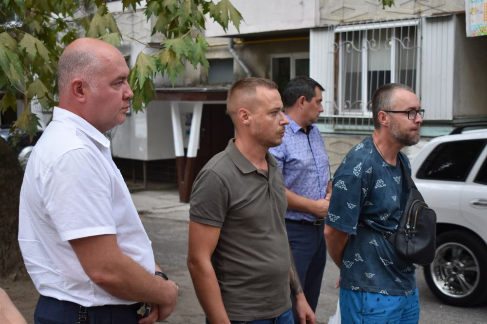 Галина Огнёва: Продолжаю встречи с жителями многоквартирных домов Галина Огнёва: Продолжаю встречи с жителями многоквартирных домов