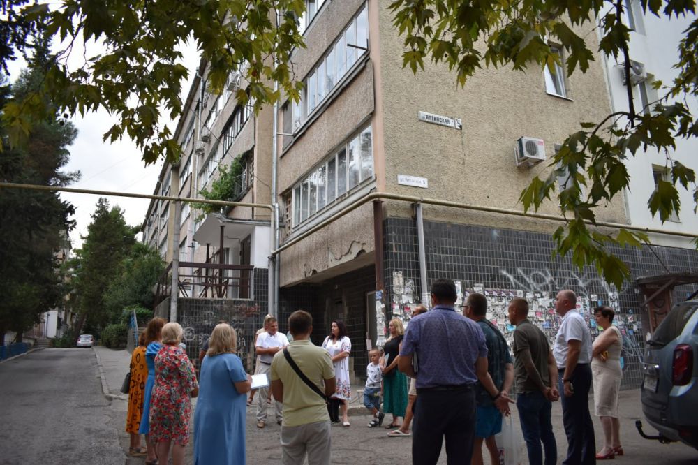 Галина Огнёва: Продолжаю встречи с жителями многоквартирных домов Галина Огнёва: Продолжаю встречи с жителями многоквартирных домов