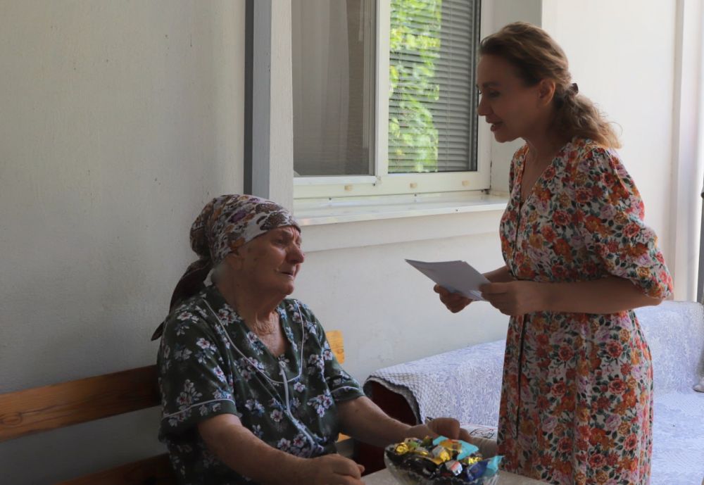 Сегодня Умерова Сафуре, жительница села Красный Мак Бахчисарайского района, отмечает 100-й день рождения Сегодня Умерова Сафуре, жительница села Красный Мак Бахчисарайского района, отмечает 100-й день рождения