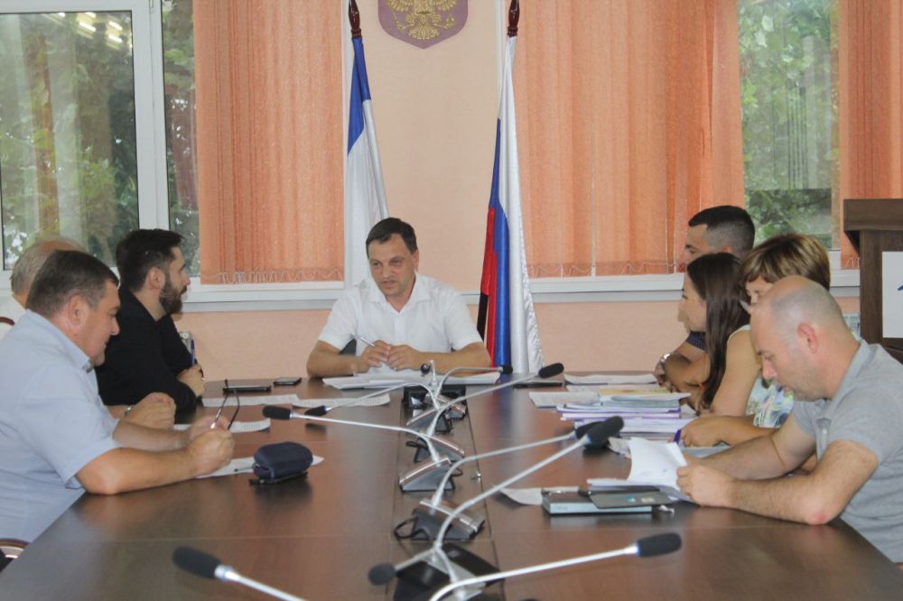 В Государственном комитете по делам межнациональных отношений Республики Крым состоялось заседание конкурсной комиссии по предоставлению грантовой поддержки деятельности национально-культурных автономий и общественных организаций Республики Крым В Государственном комитете по делам межнациональных отношений Республики Крым состоялось заседание конкурсной комиссии по предоставлению грантовой поддержки деятельности национально-культурных автономий и общественных организаций Республики Крым