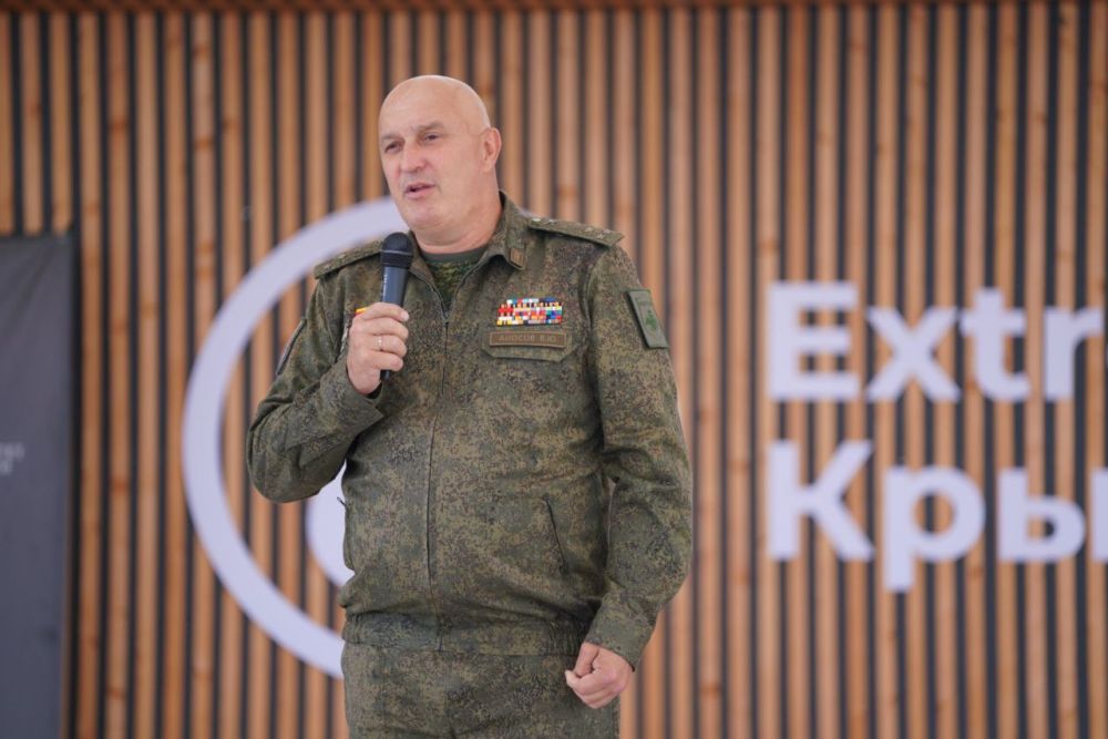 Алексей Зинченко: Проводим финальные дни лета вместе с молодёжью на «Extreme Крым»! Алексей Зинченко: Проводим финальные дни лета вместе с молодёжью на «Extreme Крым»!