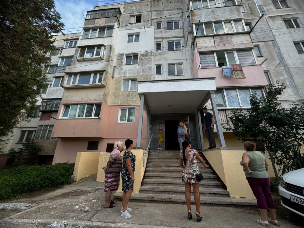 Александр Дудинов: Встретился с жителями домов №15 и 3 по улице Димитрова Александр Дудинов: Встретился с жителями домов №15 и 3 по улице Димитрова