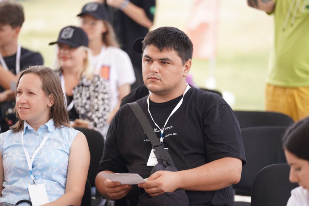 Алексей Зинченко: Проводим финальные дни лета вместе с молодёжью на «Extreme Крым»! Алексей Зинченко: Проводим финальные дни лета вместе с молодёжью на «Extreme Крым»!