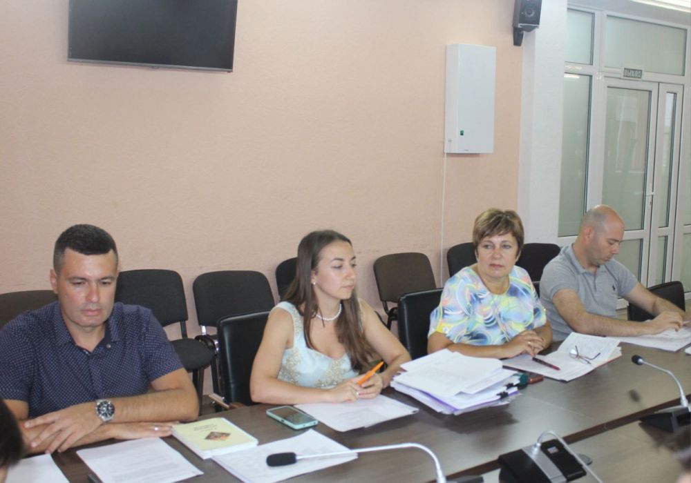 В Государственном комитете по делам межнациональных отношений Республики Крым состоялось заседание конкурсной комиссии по предоставлению грантовой поддержки деятельности национально-культурных автономий и общественных организаций Республики Крым В Государственном комитете по делам межнациональных отношений Республики Крым состоялось заседание конкурсной комиссии по предоставлению грантовой поддержки деятельности национально-культурных автономий и общественных организаций Республики Крым