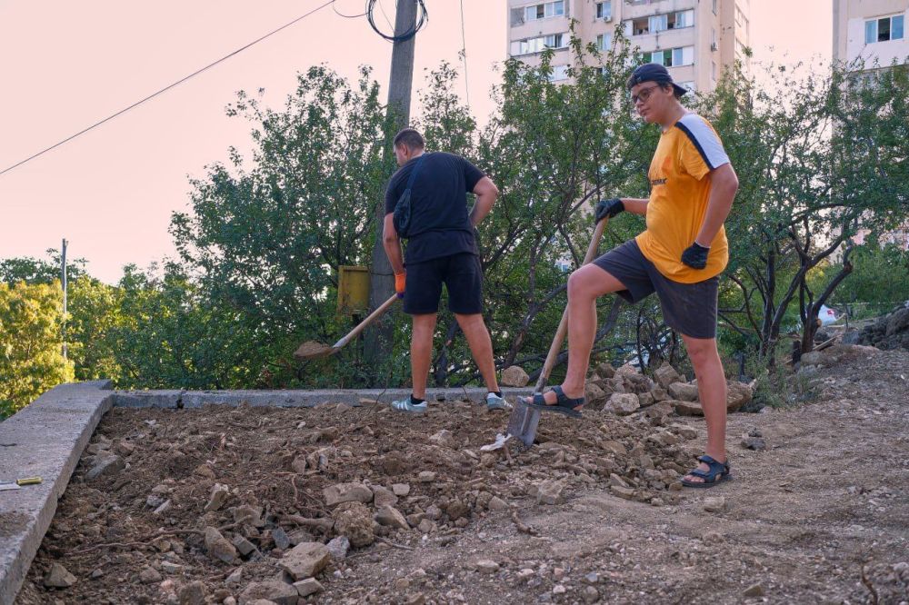 Янина Павленко: Отличный пример общественного самоуправления и соседской дружбы Янина Павленко: Отличный пример общественного самоуправления и соседской дружбы