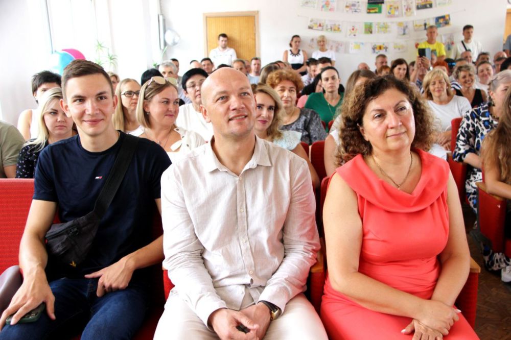 Константин Шимановский: Поздравили прекрасный коллектив Ялтинского управления по эксплуатации газового хозяйства ГУП РК... Константин Шимановский: Поздравили прекрасный коллектив Ялтинского управления по эксплуатации газового хозяйства ГУП РК...