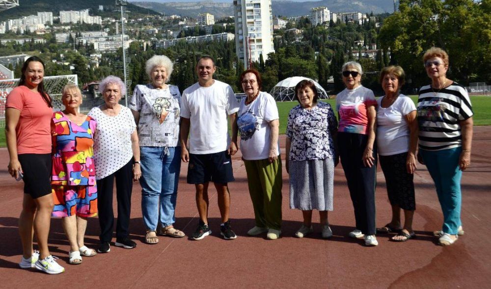 Спортивная Ялта собирает на зарядку! Спортивная Ялта собирает на зарядку!