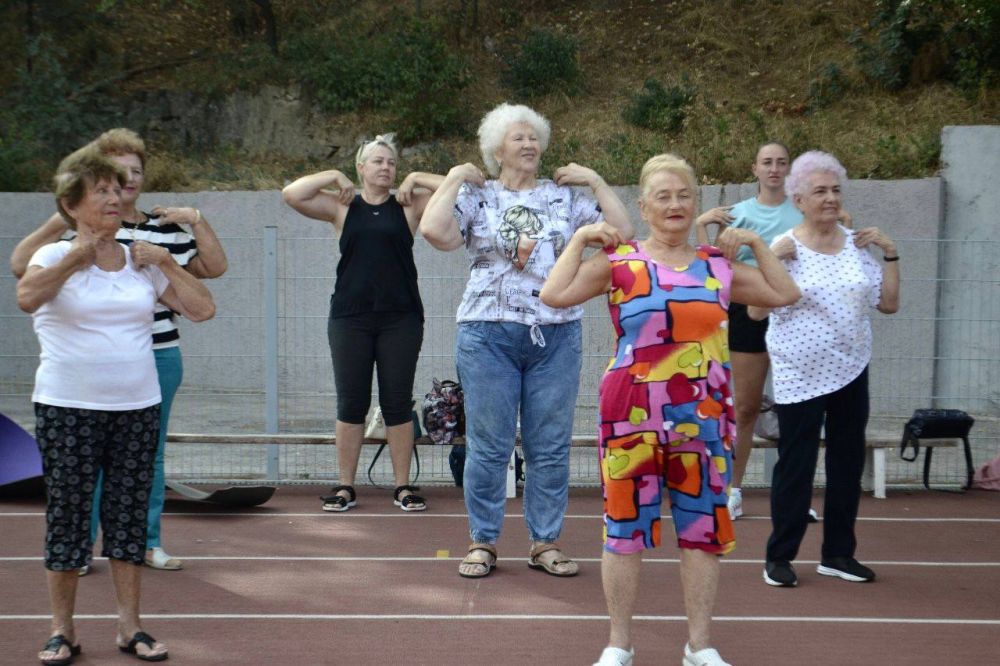 Спортивная Ялта собирает на зарядку! Спортивная Ялта собирает на зарядку!