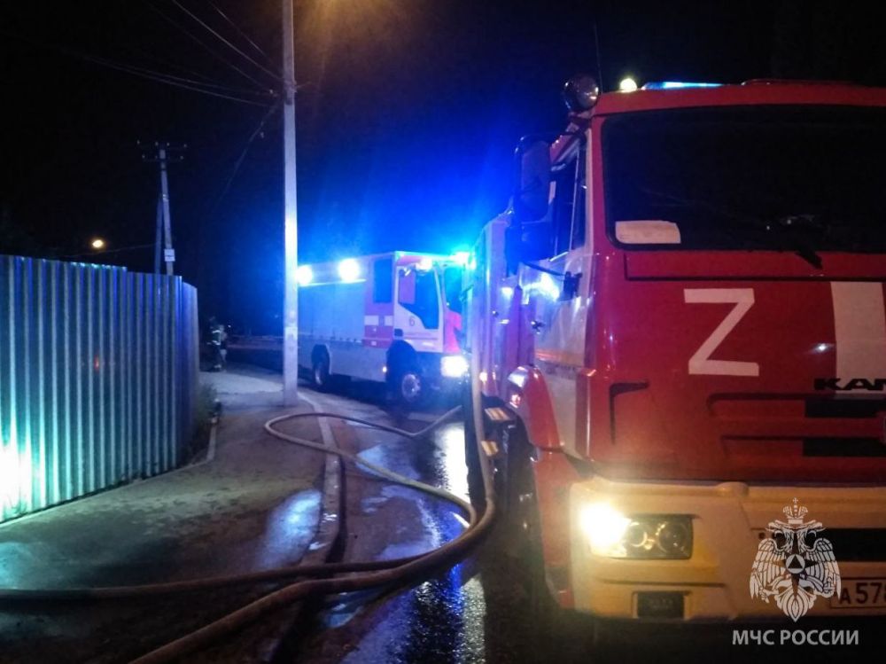 Два человека погибли при пожаре в Севастополе Два человека погибли при пожаре в Севастополе
