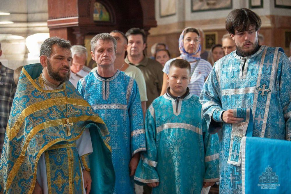 Накануне нового учебного года во всех храмах Севастопольского благочиния были отслужены молебны Накануне нового учебного года во всех храмах Севастопольского благочиния были отслужены молебны