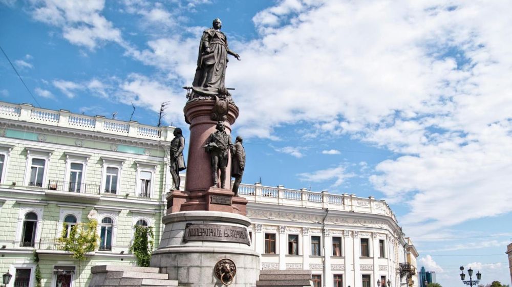 2 сентября в России отмечают День патрульно-постовой службы МВД и День российской гвардии 2 сентября в России отмечают День патрульно-постовой службы МВД и День российской гвардии