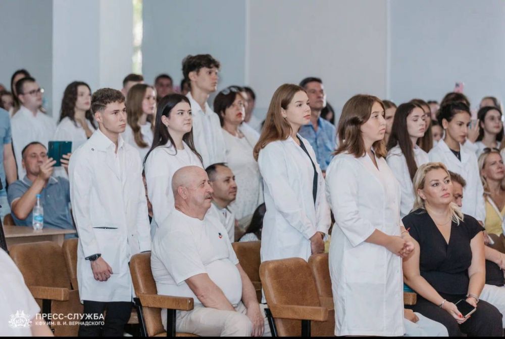 Ольга Ковитиди: Клятва Гиппократа, право надеть белый халат, искренние пожелания успехов будущим врачам в преддверии начала учебного года Ольга Ковитиди: Клятва Гиппократа, право надеть белый халат, искренние пожелания успехов будущим врачам в преддверии начала учебного года