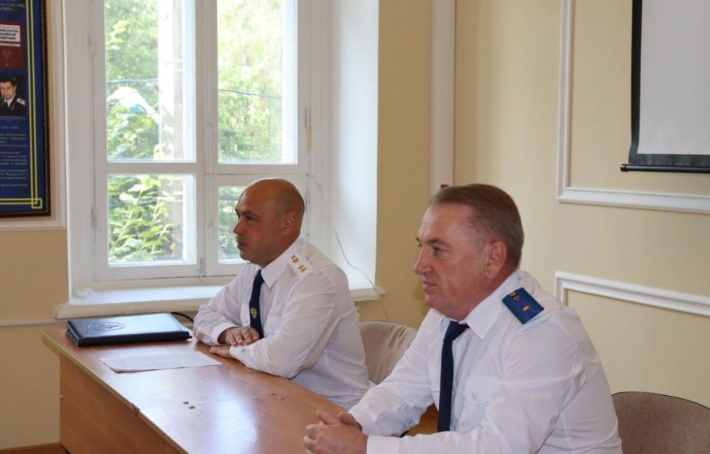 Прокурор Крыма Олег Камшилов поздравил первокурсников Крымского юридического института прокуратуры Российской Федерации с Днём знаний Прокурор Крыма Олег Камшилов поздравил первокурсников Крымского юридического института прокуратуры Российской Федерации с Днём знаний