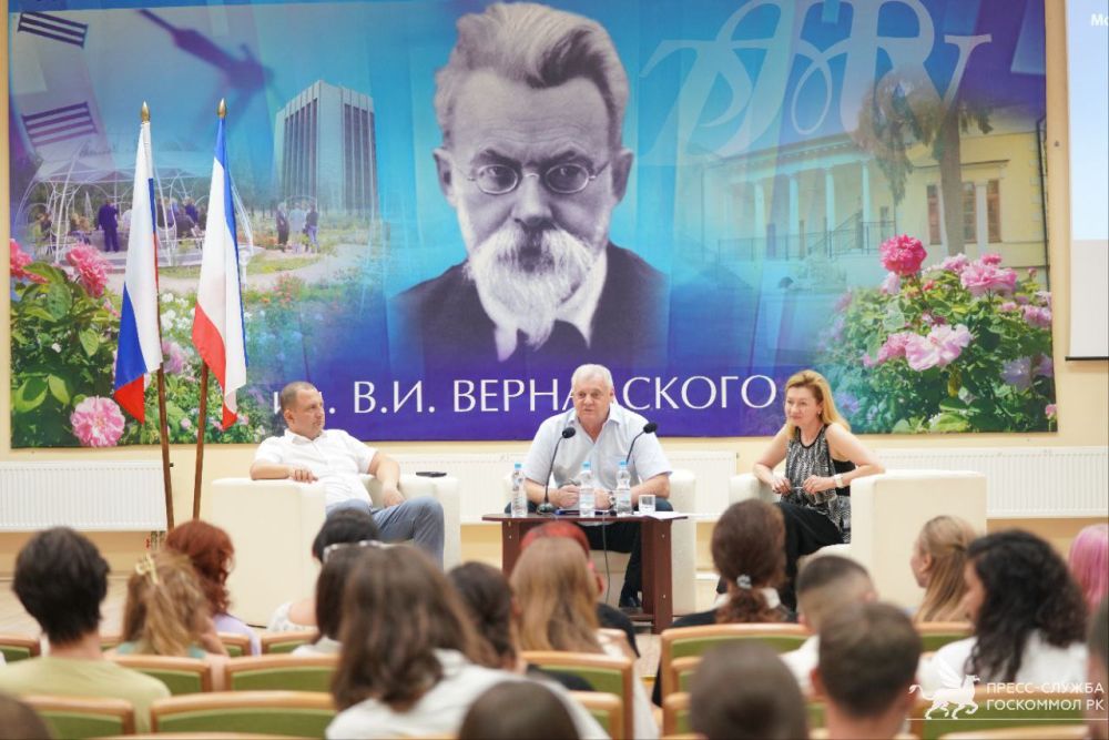 Алексей Зинченко: Старт учебного года – всегда особенный день для каждого, кто осознает всю ценность образования и важность получения желаемой профессии Алексей Зинченко: Старт учебного года – всегда особенный день для каждого, кто осознает всю ценность образования и важность получения желаемой профессии
