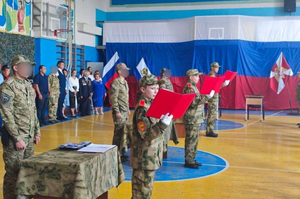 Крымчане помогли в обустройстве кадетских классов в Херсонской области Крымчане помогли в обустройстве кадетских классов в Херсонской области