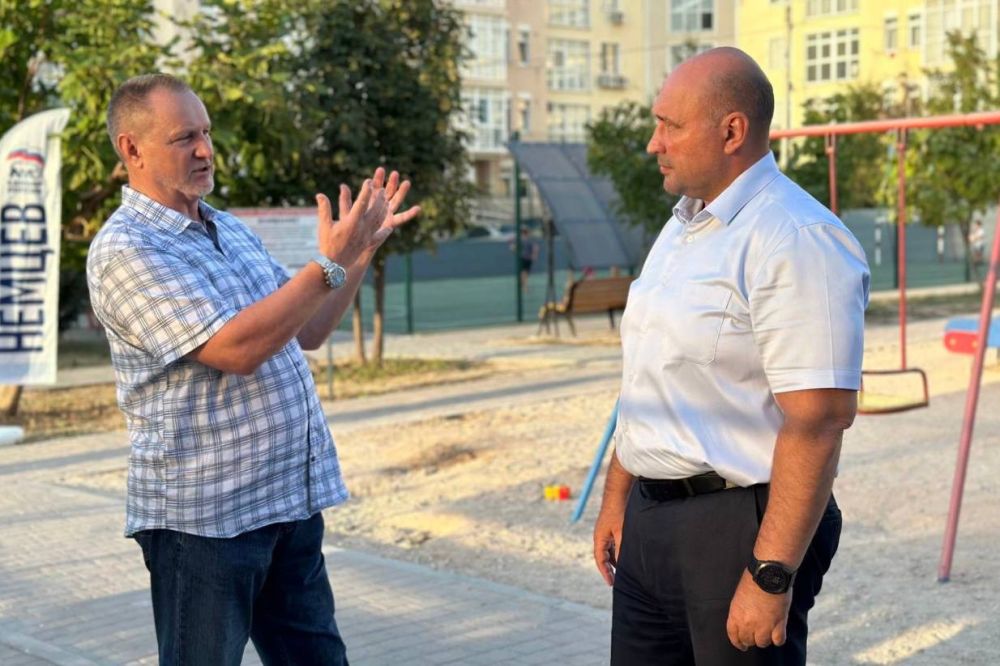 Владимир Немцев: Встретился с жителями дома №49 по улице Тараса Шевченко, чтобы обсудить текущие вопросы жителей МКД Владимир Немцев: Встретился с жителями дома №49 по улице Тараса Шевченко, чтобы обсудить текущие вопросы жителей МКД
