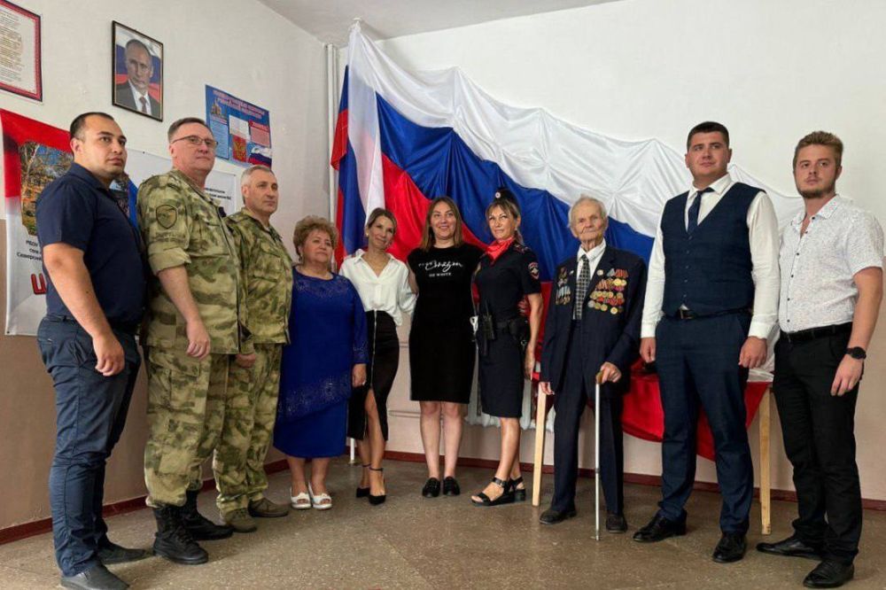 Крымчане помогли в обустройстве кадетских классов в Херсонской области Крымчане помогли в обустройстве кадетских классов в Херсонской области