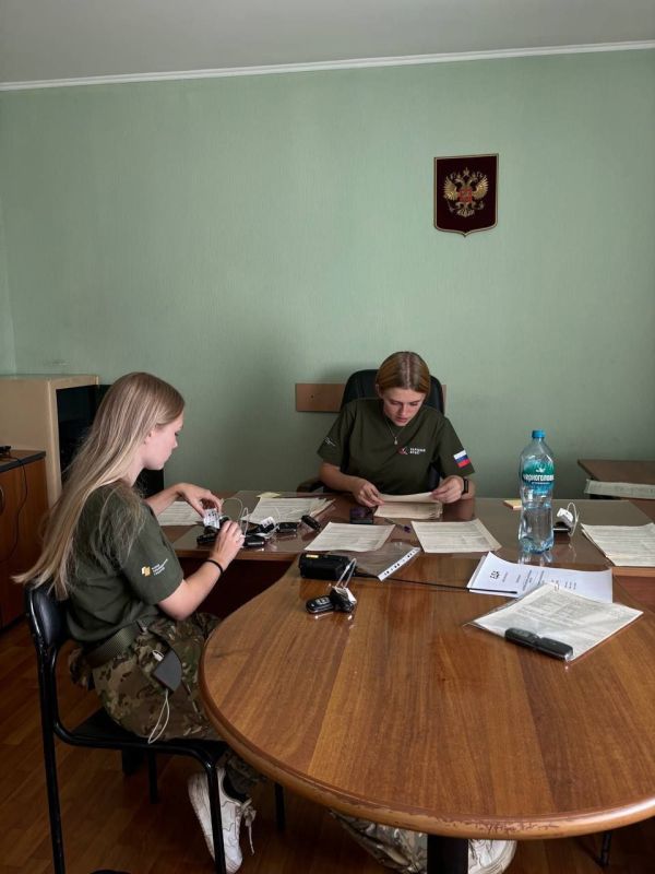 СПАСИБО ВАМ, МОЛОДЕЖЬ!. Команда Молодёжного Крыла Народного Фронта уже 3 неделю работает в Курской области на гуманитарном складе, помогая всем, кто находится в непростой ситуации СПАСИБО ВАМ, МОЛОДЕЖЬ!. Команда Молодёжного Крыла Народного Фронта уже 3 неделю работает в Курской области на гуманитарном складе, помогая всем, кто находится в непростой ситуации