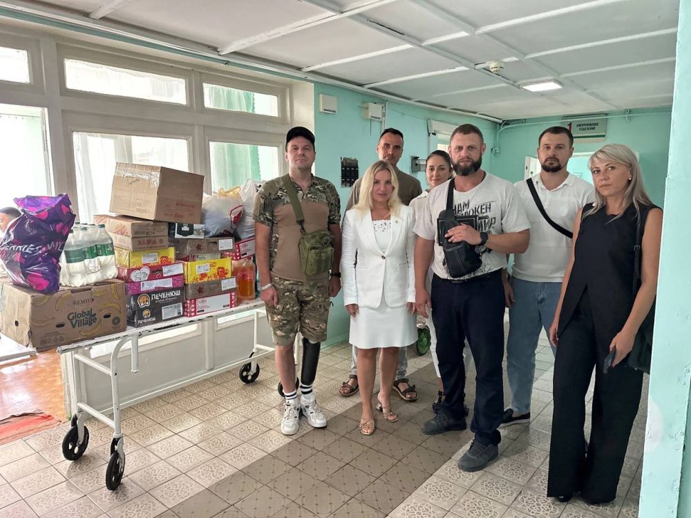 Ольга Торубарова: Посетила военный госпиталь и по доброй традиции передала искренние слова признательности и гуманитарную помощь нашим бойцам СВО от большой семьи Министерства спорта Республики Крым и подведомственных учреждений Ольга Торубарова: Посетила военный госпиталь и по доброй традиции передала искренние слова признательности и гуманитарную помощь нашим бойцам СВО от большой семьи Министерства спорта Республики Крым и подведомственных учреждений