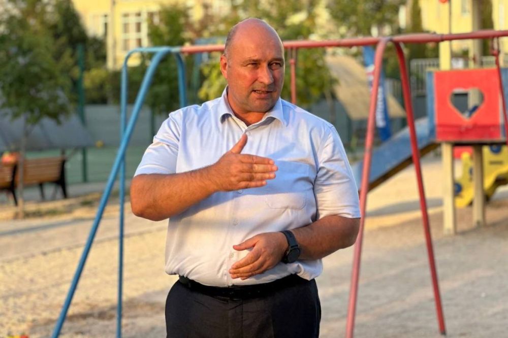 Владимир Немцев: Встретился с жителями дома №49 по улице Тараса Шевченко, чтобы обсудить текущие вопросы жителей МКД Владимир Немцев: Встретился с жителями дома №49 по улице Тараса Шевченко, чтобы обсудить текущие вопросы жителей МКД
