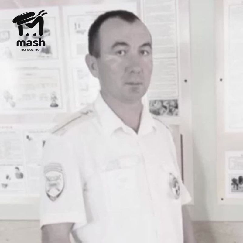 Полицейский из Керчи умер после отравления рыбой из магазина "Фреш"