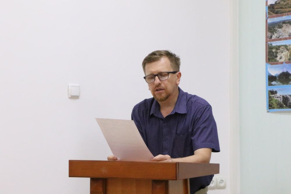 Ольга Урайкина: Сегодня на внеочередной 73-й сессии Бахчисарайского районного совета депутаты рассмотрели 4 вопроса Ольга Урайкина: Сегодня на внеочередной 73-й сессии Бахчисарайского районного совета депутаты рассмотрели 4 вопроса