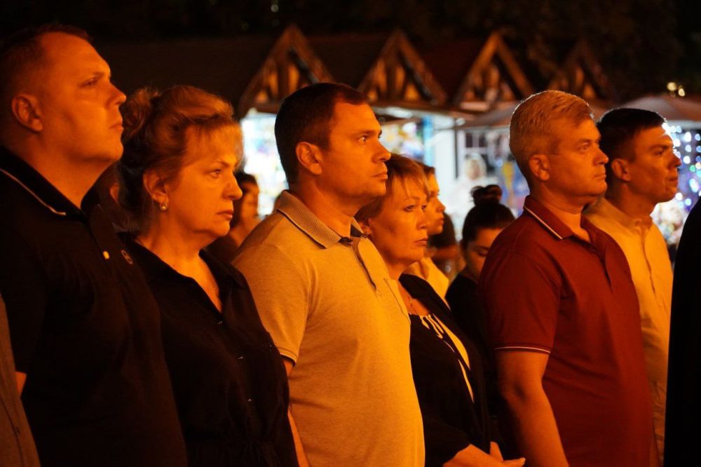 #память. Митинг в День солидарности в борьбе с терроризмом провели в Керчи #память. Митинг в День солидарности в борьбе с терроризмом провели в Керчи