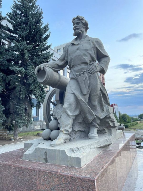 Александр Малькевич: Луганский скульптор Николай Васильевич Можаев и его самые известные работы – в новой публикации! Александр Малькевич: Луганский скульптор Николай Васильевич Можаев и его самые известные работы – в новой публикации!
