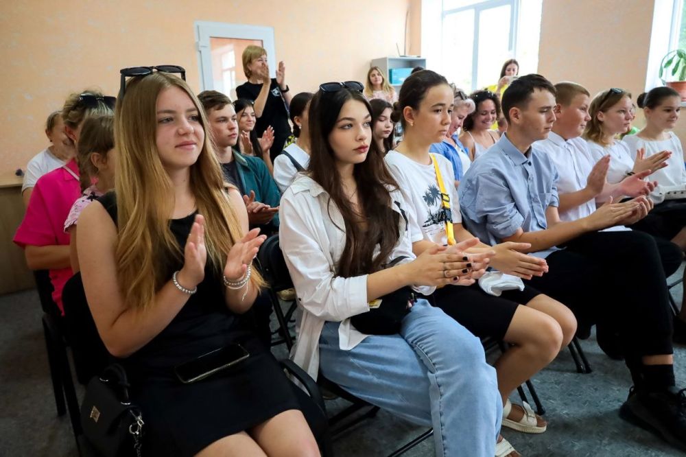 ПРОСТРАНСТВО ДЛЯ ТВОИХ ИДЕЙ ПРОСТРАНСТВО ДЛЯ ТВОИХ ИДЕЙ