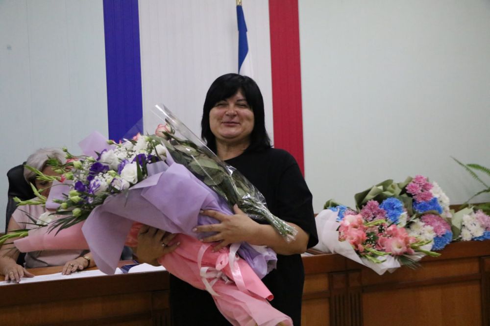 Депутаты районного совета назначили главу администрации Бахчисарайского района Депутаты районного совета назначили главу администрации Бахчисарайского района