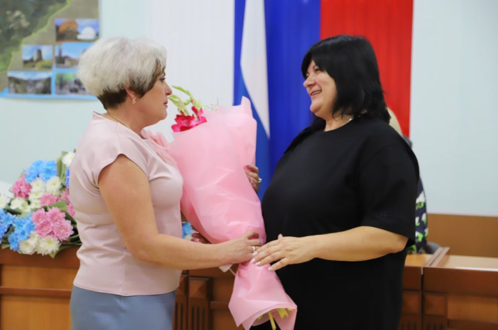 Депутаты районного совета назначили главу администрации Бахчисарайского района Депутаты районного совета назначили главу администрации Бахчисарайского района