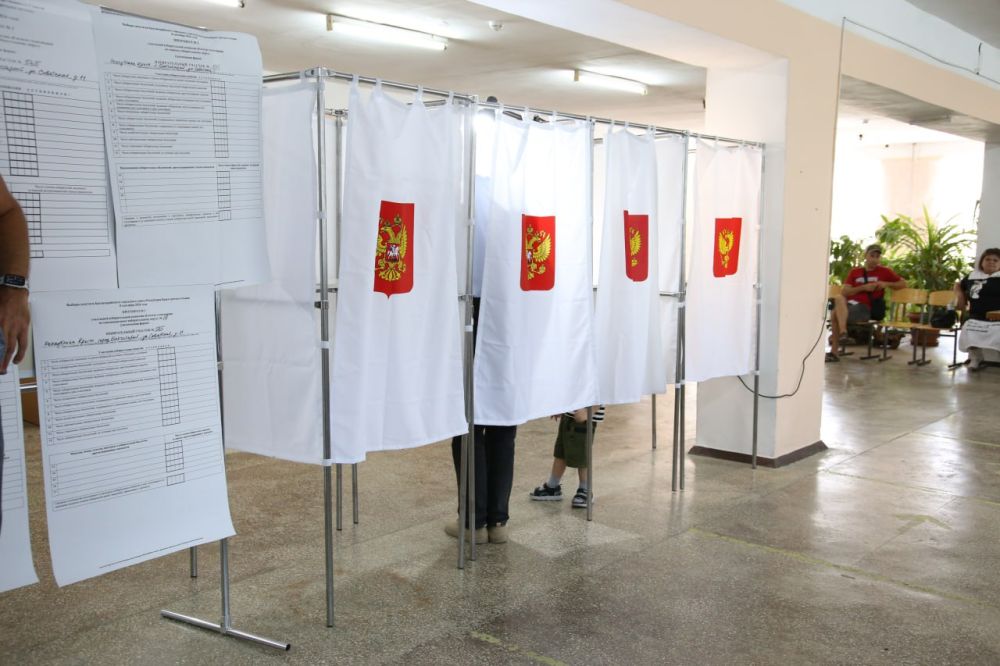 В городе Бахчисарай и посёлке Научный жители активно проявляют свою гражданскую позицию В городе Бахчисарай и посёлке Научный жители активно проявляют свою гражданскую позицию