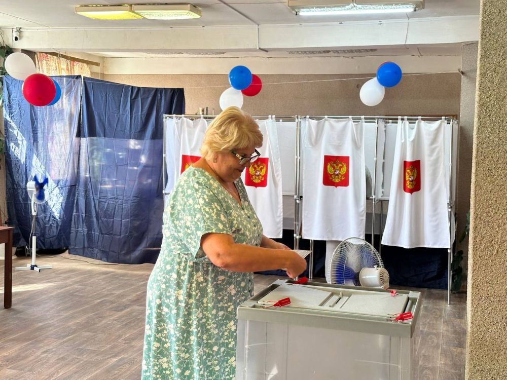 Галина Огнёва: Выбираем будущее!. Приняла участие в выборах депутатов Государственного совета Республики Крым и Алуштинского городского совета третьего созыва Галина Огнёва: Выбираем будущее!. Приняла участие в выборах депутатов Государственного совета Республики Крым и Алуштинского городского совета третьего созыва