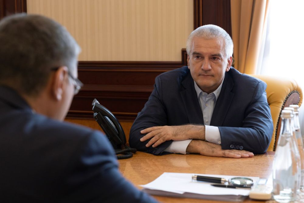 Сергей Аксёнов: Рад приветствовать в Республике Крым губернатора Владимирской области Александра Александровича Авдеева Сергей Аксёнов: Рад приветствовать в Республике Крым губернатора Владимирской области Александра Александровича Авдеева