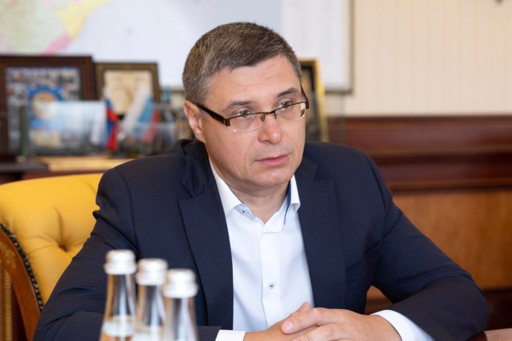 Сергей Аксёнов: Рад приветствовать в Республике Крым губернатора Владимирской области Александра Александровича Авдеева Сергей Аксёнов: Рад приветствовать в Республике Крым губернатора Владимирской области Александра Александровича Авдеева