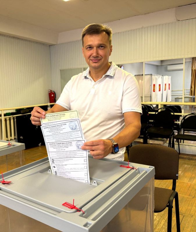 Константин Шимановский: Проголосовал на выборах депутатов Государственного Совета Республики Крым и Ялтинского городского совета! Константин Шимановский: Проголосовал на выборах депутатов Государственного Совета Республики Крым и Ялтинского городского совета!