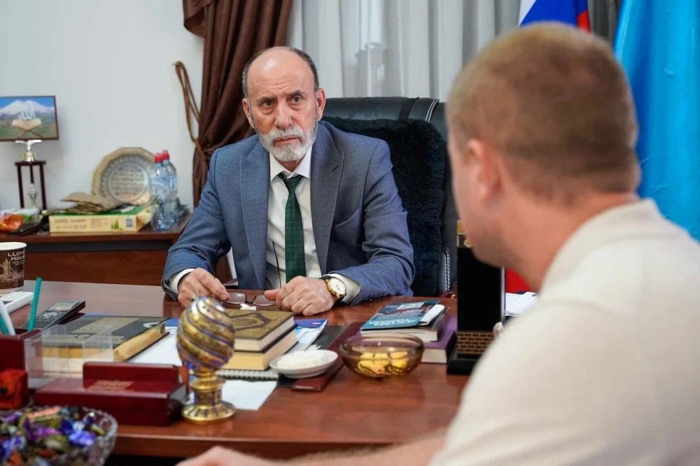 По инициативе Муфтия мусульман Крыма Хаджи Эмирали Аблаева, семьям участников СВО и детям из многодетных семей Херсонской... По инициативе Муфтия мусульман Крыма Хаджи Эмирали Аблаева, семьям участников СВО и детям из многодетных семей Херсонской...