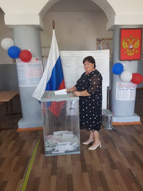 Сегодня в Бахчисарайском районе и городе Бахчисарай наступил третий день голосования на выборах депутатов Государственного Совета Республики Крым, городских и сельских советов третьего созыва Сегодня в Бахчисарайском районе и городе Бахчисарай наступил третий день голосования на выборах депутатов Государственного Совета Республики Крым, городских и сельских советов третьего созыва