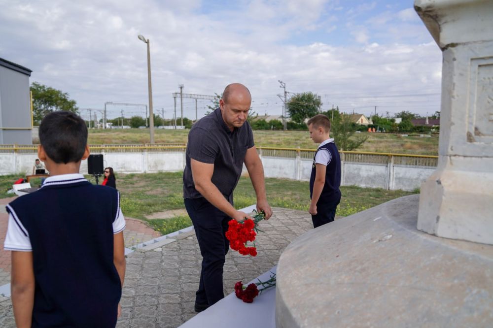 Сегодня в Евпатории прошло мероприятие, приуроченное ко Дню памяти воинов, павших в Крымской войне 1853–1856 годов Сегодня в Евпатории прошло мероприятие, приуроченное ко Дню памяти воинов, павших в Крымской войне 1853–1856 годов