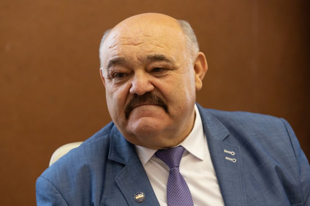 Сергей Аксёнов: Движение вперед невозможно без науки, ее развитие – основа технологического и интеллектуального потенциала всей страны Сергей Аксёнов: Движение вперед невозможно без науки, ее развитие – основа технологического и интеллектуального потенциала всей страны