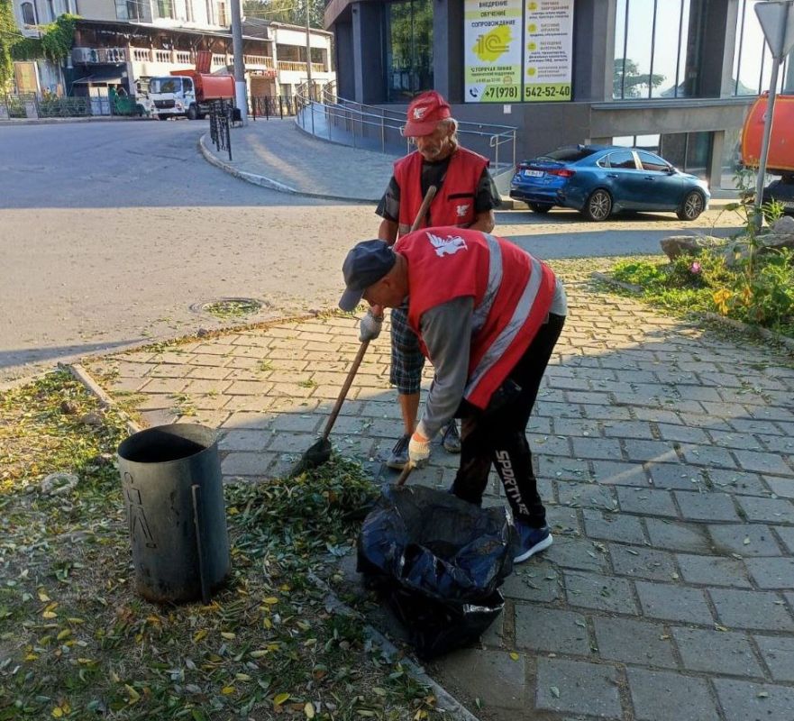 #уборка_городских_территорий #уборка_городских_территорий