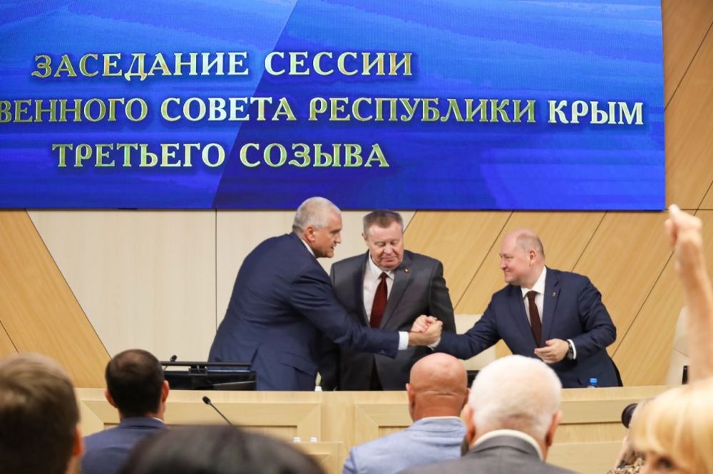 Юрий Гоцанюк: Поздравляю Сергея Валерьевича Аксёнова с переизбранием на должность Главы Республики Крым Юрий Гоцанюк: Поздравляю Сергея Валерьевича Аксёнова с переизбранием на должность Главы Республики Крым