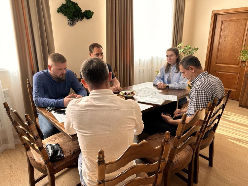 Министр экологии и природных ресурсов Республики Крым Ольга Славгородская провела приём граждан Министр экологии и природных ресурсов Республики Крым Ольга Славгородская провела приём граждан