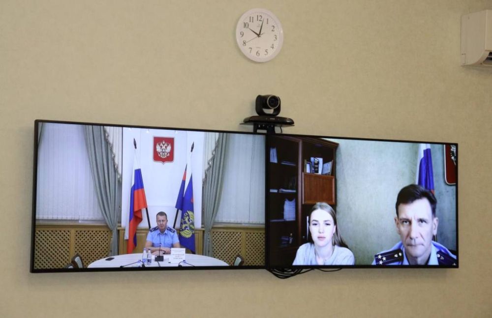 Первый заместитель прокурора Республики Крым Павел Смагоринский провел тематический личный прием граждан Первый заместитель прокурора Республики Крым Павел Смагоринский провел тематический личный прием граждан