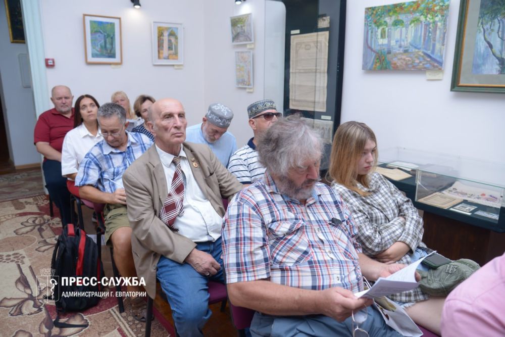 В Евпатории проходит конференция о культурном и религиозном наследии караимов В Евпатории проходит конференция о культурном и религиозном наследии караимов