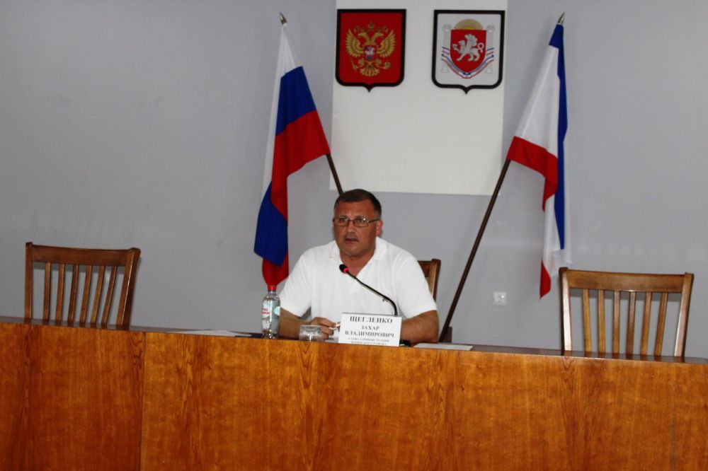 На аппаратном совещании под руководством главы Администрации района Захара Щегленко были рассмотрены важные вопросы, касающиеся различных аспектов жизни муниципалитета