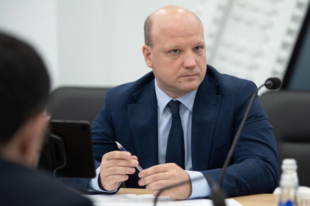 Михаил Развожаев: Сегодня провел первое заседание комиссии Государственного Совета Российской Федерации по направлению «Культура и традиционные духовно-нравственные ценности» Михаил Развожаев: Сегодня провел первое заседание комиссии Государственного Совета Российской Федерации по направлению «Культура и традиционные духовно-нравственные ценности»