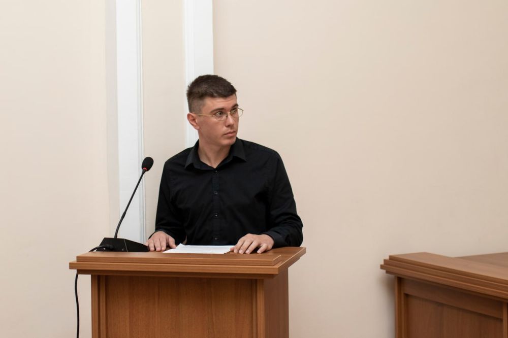 В Симферополе состоялось оперативно-хозяйственное совещание, в ходе которого руководители структурных подразделений отчитались о проделанной работе В Симферополе состоялось оперативно-хозяйственное совещание, в ходе которого руководители структурных подразделений отчитались о проделанной работе