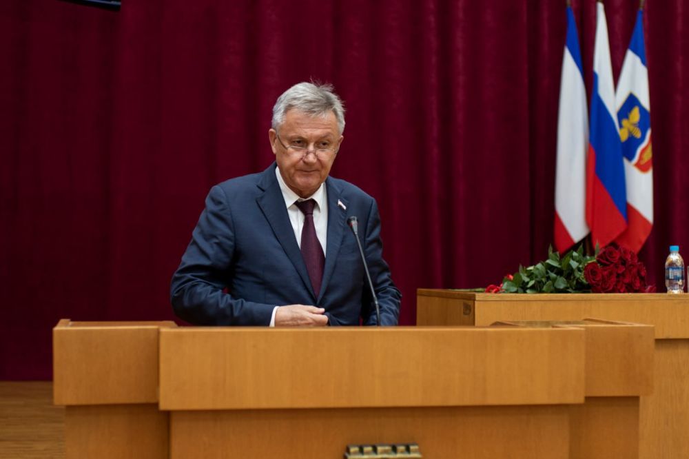 Михаил Афанасьев: Принял участие в 1-й сессии Симферопольского городского совета III созыва Михаил Афанасьев: Принял участие в 1-й сессии Симферопольского городского совета III созыва